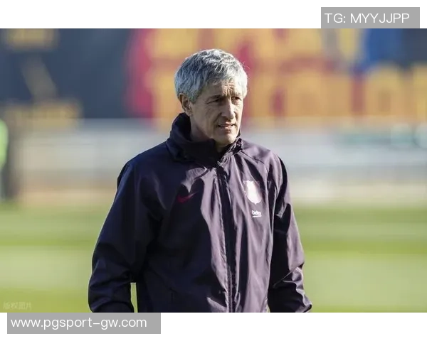 塞蒂恩训练时间延长但缺乏强度与对抗性引发关注 塞蒂恩训练时间延长但缺乏强度与对抗性引发关注