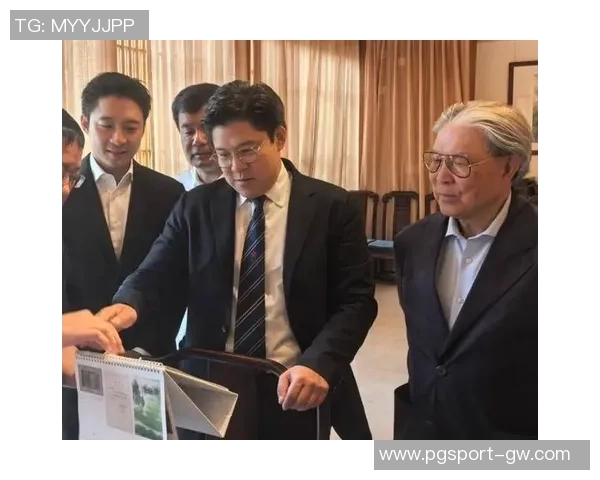 霍启山在两会提案中呼吁粤港澳大湾区联合申办足球亚洲杯以促进区域发展 霍启山在两会提案中呼吁粤港澳大湾区联合申办足球亚洲杯以促进区域发展